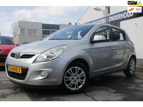 Hyundai I20 1.4i DynamicVersion Automaat | Airco | Elec ramen