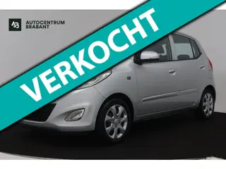 Hyundai I10 1.2 i-Motion Cool (PARKEERSENSOREN, AIRCO, AUTOMAAT)