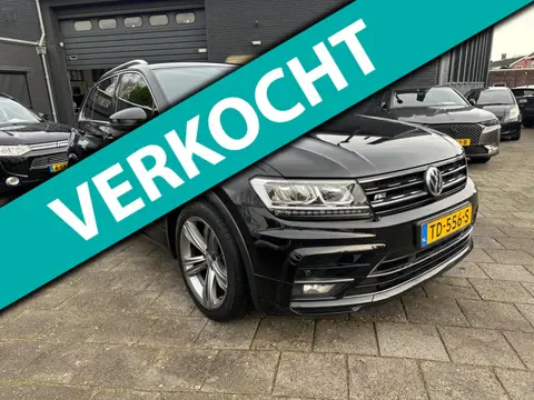 Volkswagen Tiguan 1.4 TSI R-Line | Virtual Cockpit | Trekhaak | NAP | LED