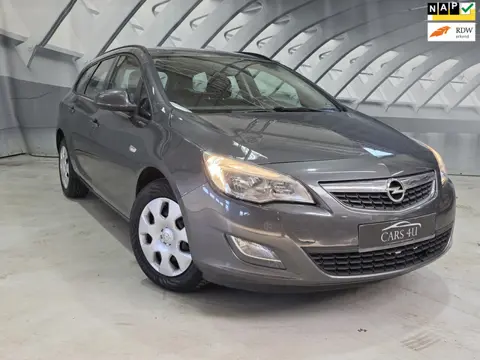Opel Astra Sports Tourer 1.4 Business Edition