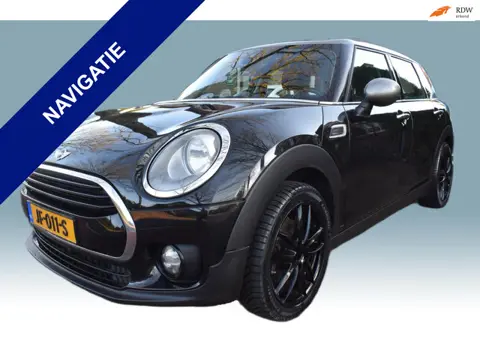 Mini Mini Clubman 1.5 Cooper Business Nieuw Vliegwiel/Koppeling en nieuwe vier seizoenen banden en R