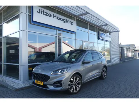 Ford Kuga 1.5 EcoBoost ST-Line X PANO, HUD, WINTER PACK, ADAPT. CRUISE, CLIMA, NAVI, CAMERA V&A, PDC
