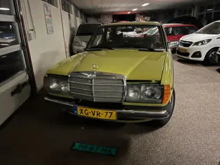 MERCEDES-BENZ 200 200 D
