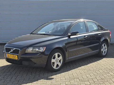 Volvo S40 1.8 Summum Navi Apk 03-2027