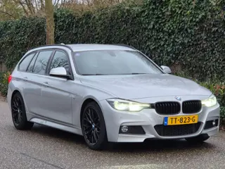 BMW 3-serie Touring 320i M Sport Edition Apple CarPlay dig.cluster Camera Breedset M velgen NAP Rijk