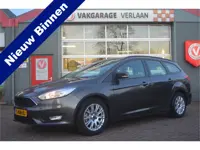 Ford FOCUS Wagon 1.0 Titanium nw. distributie 12 mnd. gar. trekhaak.