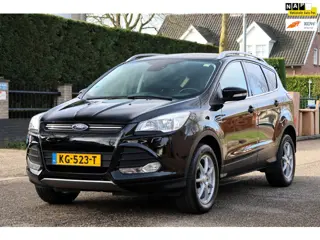 Ford Kuga 1.5 Titanium | NAVI | CLIMA | CRUISE | TREKHAAK | ZEER MOOIE GOED ONDERHOUDEN AUTO |