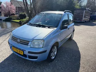 Fiat Panda 1.2 Emotion GEREVISEERDE AUTOMAAT met 2 jaar garantie