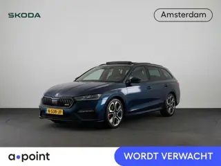 Skoda Octavia Combi 1.4 TSI RS iV PHEV Business 245 pk Automaat (DSG) | Navigatie | Panoramadak | Pa