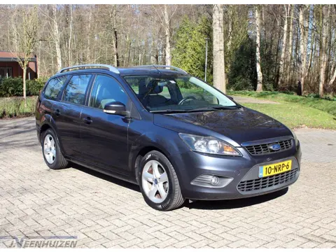 Ford FOCUS Wagon 1.6 Comfort Bj '10 Keurige auto!