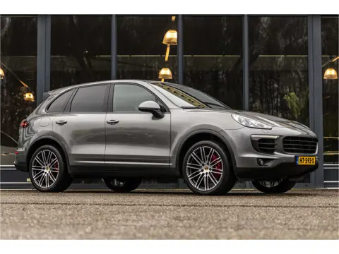 Porsche Cayenne 3.0 S E-Hybrid (bj 2015, automaat)