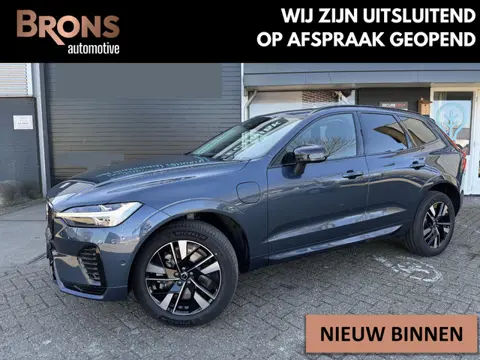 Volvo XC60 2.0 T8 Plug-in hybrid AWD Ultra Dark 360 l stoel verwarming l 455pk