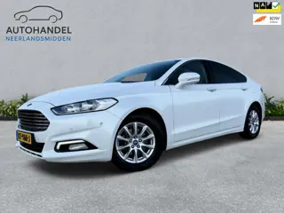 Ford Mondeo 1.5 Titanium Camera telefoonvoorbereiding PDC
