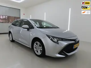 Toyota Corolla Touring Sports 1.8 Hybrid Active+Led+Navigatie+Camera+Zwarte-Hemel = SUPER PRIJS !