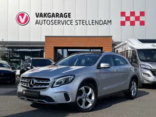 Mercedes-Benz GLA-klasse 180 Business Solution AMG|Panoramadak|Stoelverw|Camera|Cruise Control