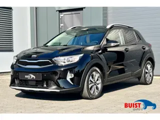 Kia Stonic 1.0 T-GDI MHEV 120pk DynamicPlusLine 30186KM! LEER TREKHAAK CAMERA