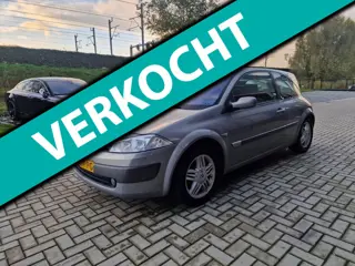 Renault Mégane 2.0-16V Dynamique Luxe / ELEC. PAKKET / NAP + BOEKJES