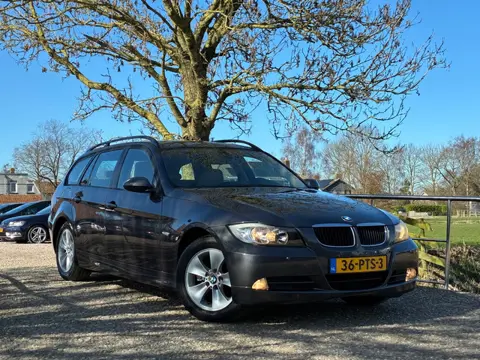 BMW 3-serie Touring 320i Dynamic Executive | Automaat | Leder + Navi + Clima + Cruise nu €3.975,-!!