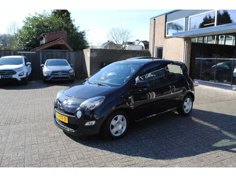 Renault Twingo 1.2 16V Parisienne, DEALER ONDERHOUDEN. TREKHAAK.