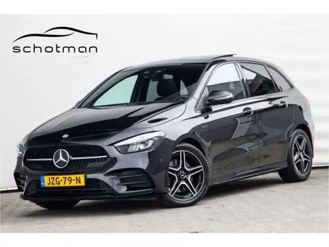 Mercedes-Benz B-Klasse 250 e AMG Premium, Pano, Burmester, Widescreen, Sfeerverlichting, Nightpakket