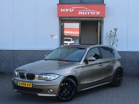 BMW 1-serie 130i Executive 265 PK airco LEER 4-deurs