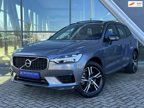 Volvo XC60 2.0 Recharge T8 AWD R-Design 398pk Panoramadak / Camera / Harman Kardon Audio