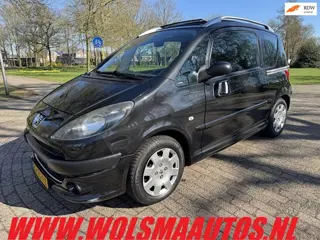 Peugeot 1007 1.6-16V Sporty