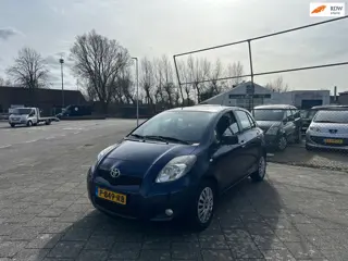 Toyota Yaris 1.3 VVTi Aspiration Automaat Airco NIEUW KOPPELING