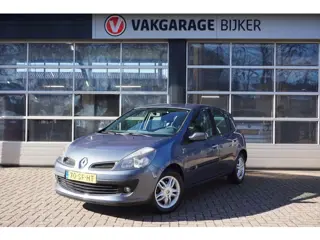 Renault Clio 1.4-16V Dynamique Luxe met nieuwe apk!