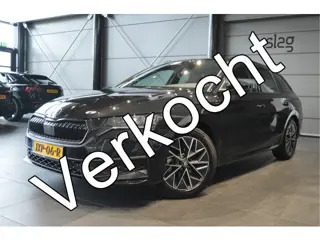 Škoda Octavia Combi 2.0 TDI Sportline navi camera led trekhaak 150 pk !!