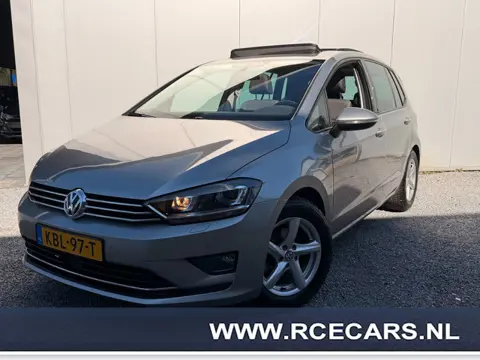 Volkswagen GOLF SPORTSVAN 1.4 TSI Highline Allstar Pano opendak ACC Stoelverw Trekhaak inklapbaar Cl