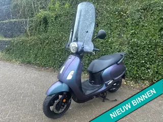 SYM Fiddle 4 Windscherm Hoog SMOKE E5 BETAAL met in3