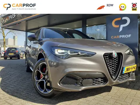 Alfa Romeo Stelvio 2.0 T 280pk 4WD Veloce / HARMAN KAR. / ADAS 2 /