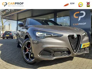 Alfa Romeo Stelvio 2.0 T 280pk 4WD Veloce / HARMAN KAR. / ADAS 2 /