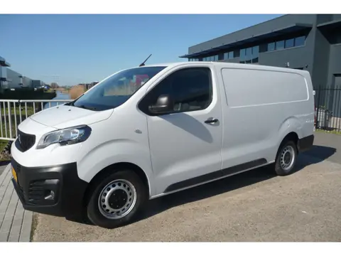 Peugeot Expert 2.0 BlueHDi 145 L3 airco, 3 zits (bj 2023)
