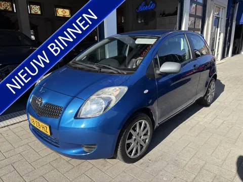 Toyota Yaris 1.3 VVTi Terra NL AUTO/NW APK/NETTE STAAT