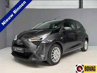 Toyota Aygo 1.0 VVT-i x-play DAB|Camera|Carplay|Automaat