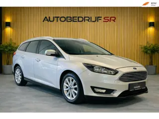 Ford Focus Wagon 1.0 Titanium cruise control parkeersensoren! Airco! Nwe distributieriem