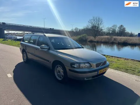 Volvo V70 2.4 Comfort Line |G3|APK|
