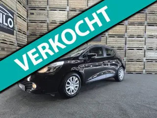 Renault Clio 1.2 16V Keyless Entry Navigatie Clima Cruise PDC