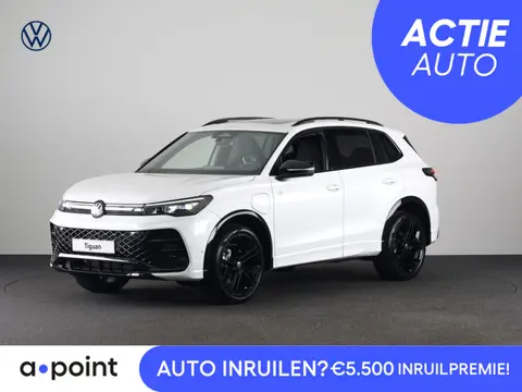 Volkswagen Tiguan R-Line Edition 1.5 eHybrid 150 kW / 204 PK SUV 6 v Panoramadak | Stoelverwarming |