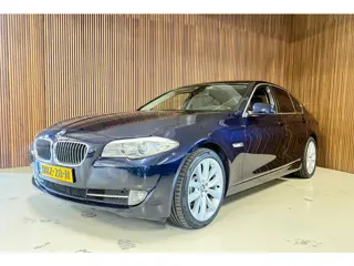 BMW 5-serie 523i - Leder - Dak -Hand geschakeld