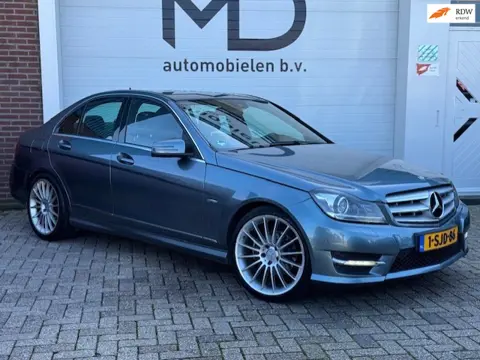 Mercedes-Benz C-klasse 200 AMG Avantgarde - LED - Automaat