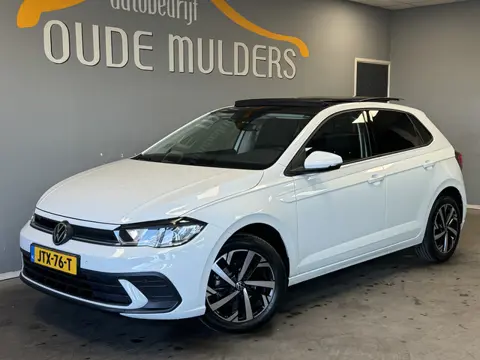 Volkswagen Polo 1.0 Life Panoramadak/Stoelverwarming/Parkeersensoren