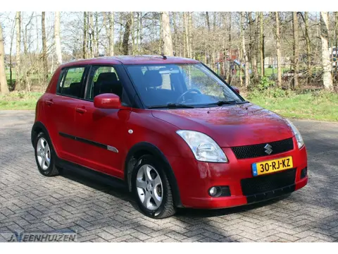Suzuki Swift 1.5 Exclusive Automaat (bj 2005)