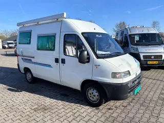 Pössl 230L Pössl Duett 2.8 JTD 123pk | Draaistoelen | Luifel | Ringverwarming | APK