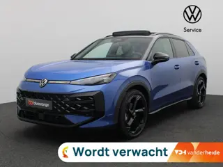 Volkswagen T-Roc 1.5 eTsi R-Line First Edition 150PK DSG Pano-Schuifdak, Trekhaak, Black Style, 20" 