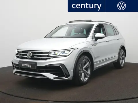 Volkswagen Tiguan 1.4 TSI eHybrid R-Line Business Automaat - Panoramaschuif-kanteldak - LED- Navigat
