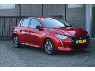 Peugeot 208 1.2 PureTech Active Pack Led/Navi/NL Auto!! 2648 KM !!!