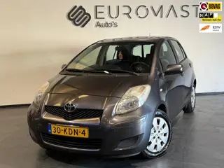 Toyota Yaris 1.3 VVTi Aspiration Automaat Nieuwe Koppeling 5d Airco Trekhaak Nieuwe Apk